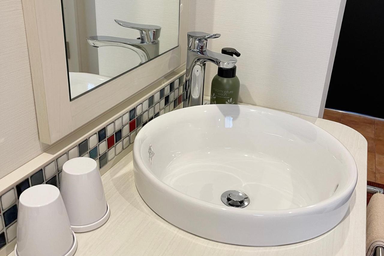 Asta Hotel Токио Экстерьер фото